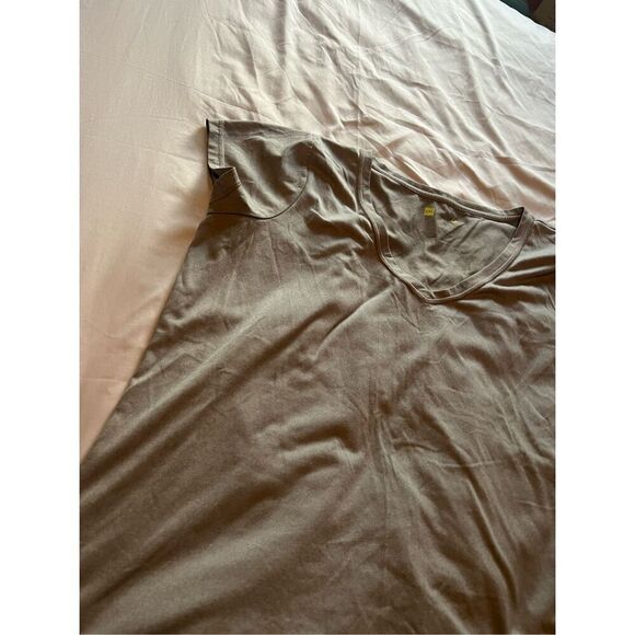 Xersion Grey T-Shirt Woman’s Size XXL - Flaw - Picture 6 of 11